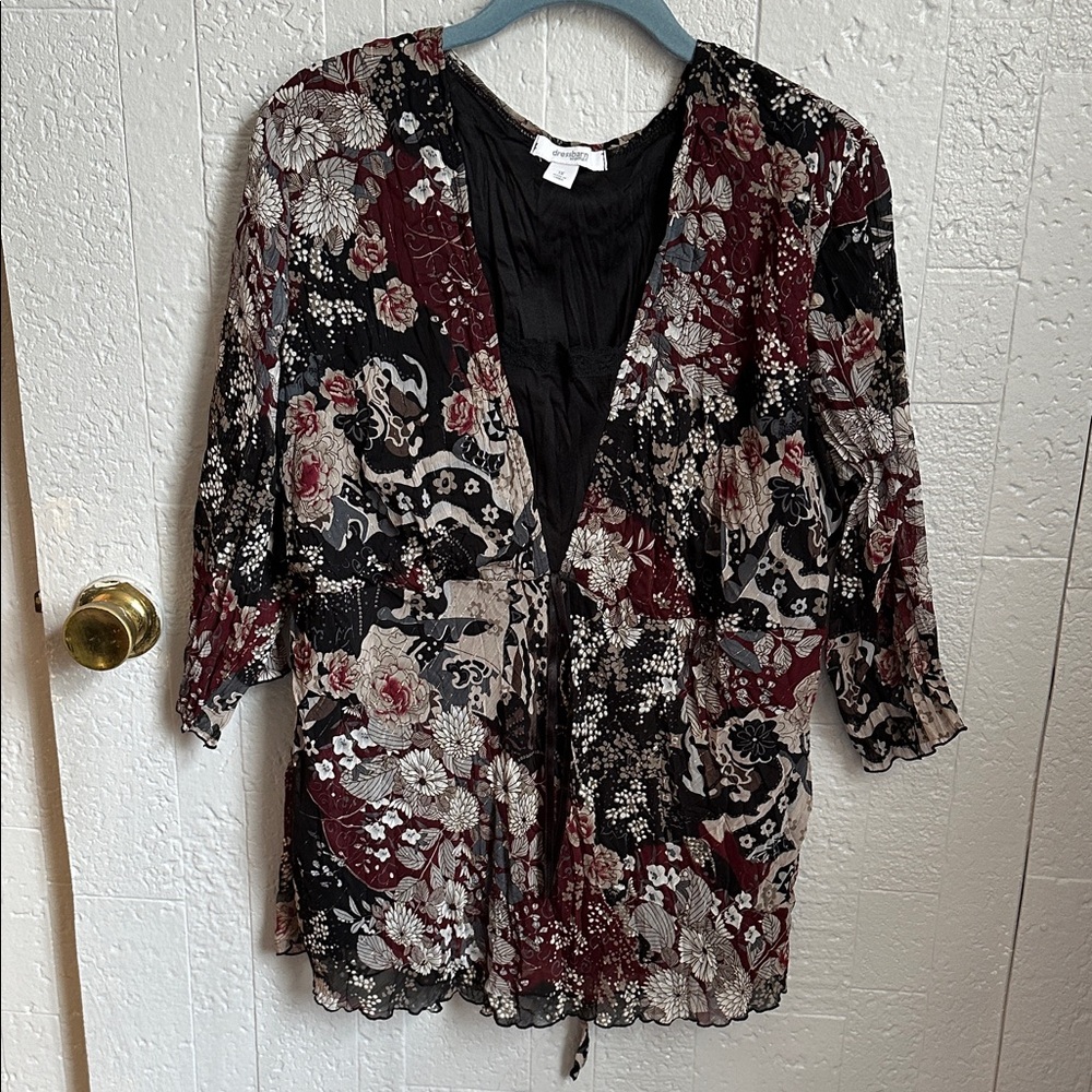 Dressbarn patterned blouse 1x